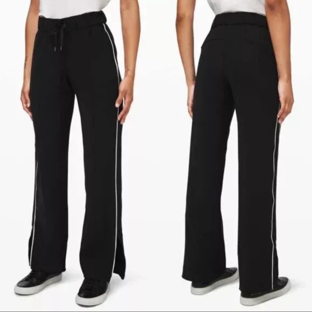 Lululemon Women’s On the Right Track pants size 4